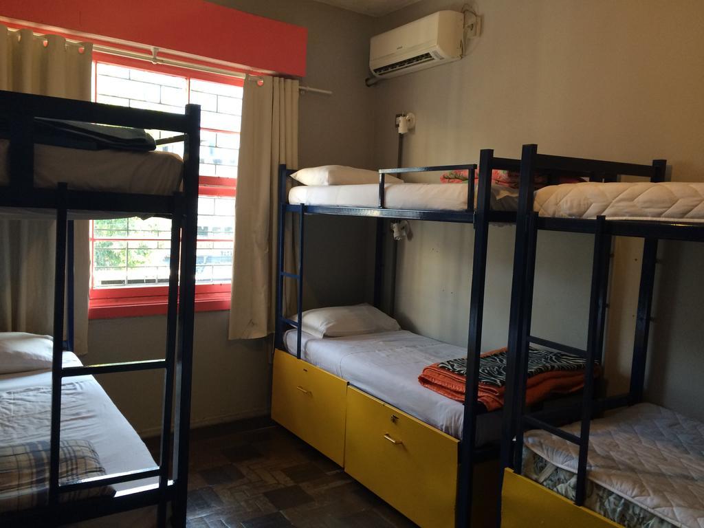بورتو أليغري Casa Azul Hostel الغرفة الصورة